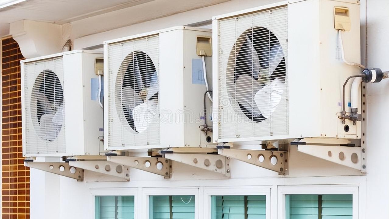 空调维修猫腻多,空调维修师傅一般检查费用