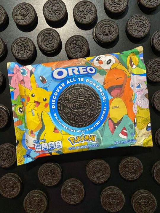 没有感情只有利益！跟小学生抢货的宝可梦黄牛们，被骑脸嘲讽了