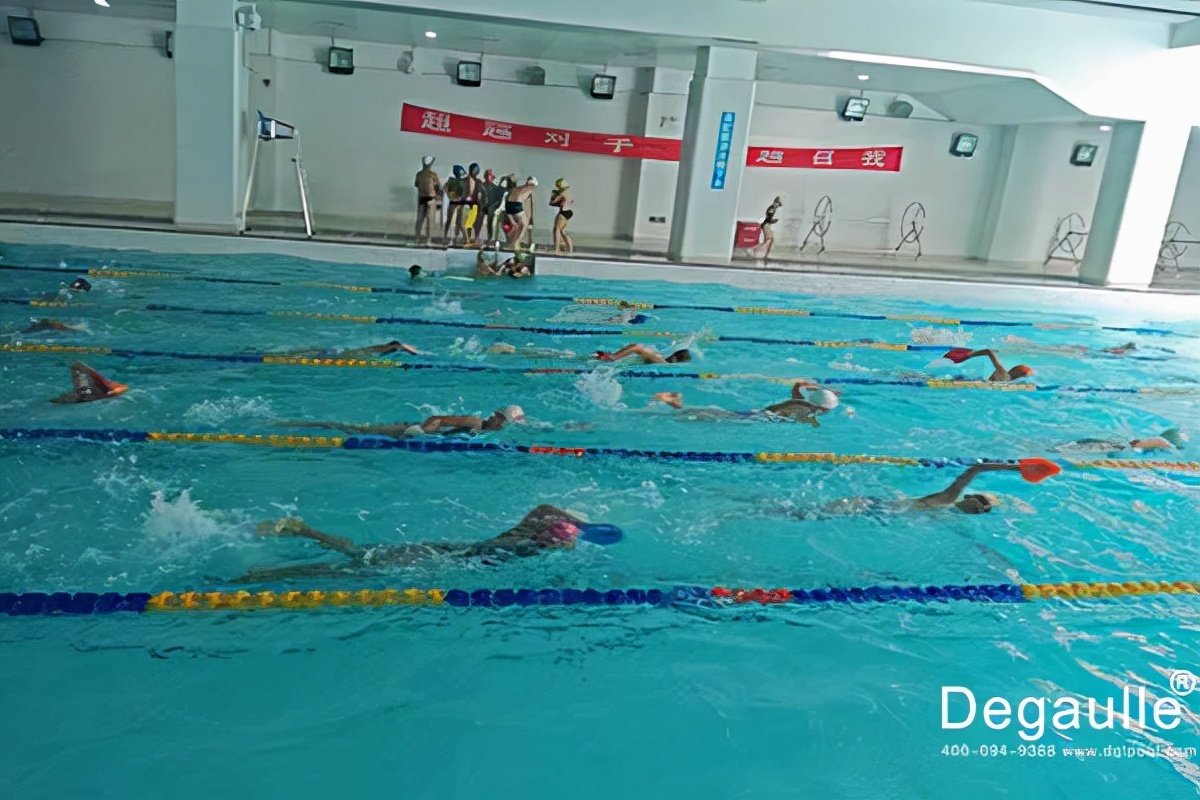 泳池中毒怎么防止,泳池的水反复消毒