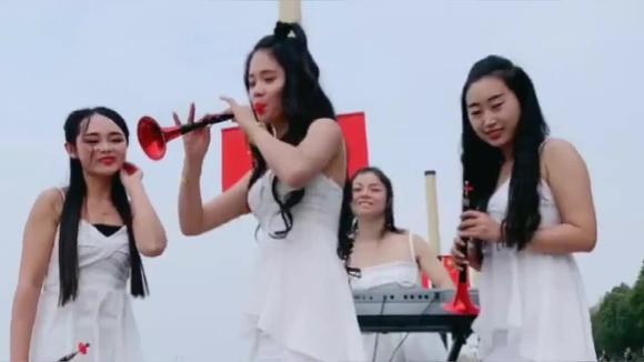 陕西老人去世跳舞的视频,陕西老人病逝