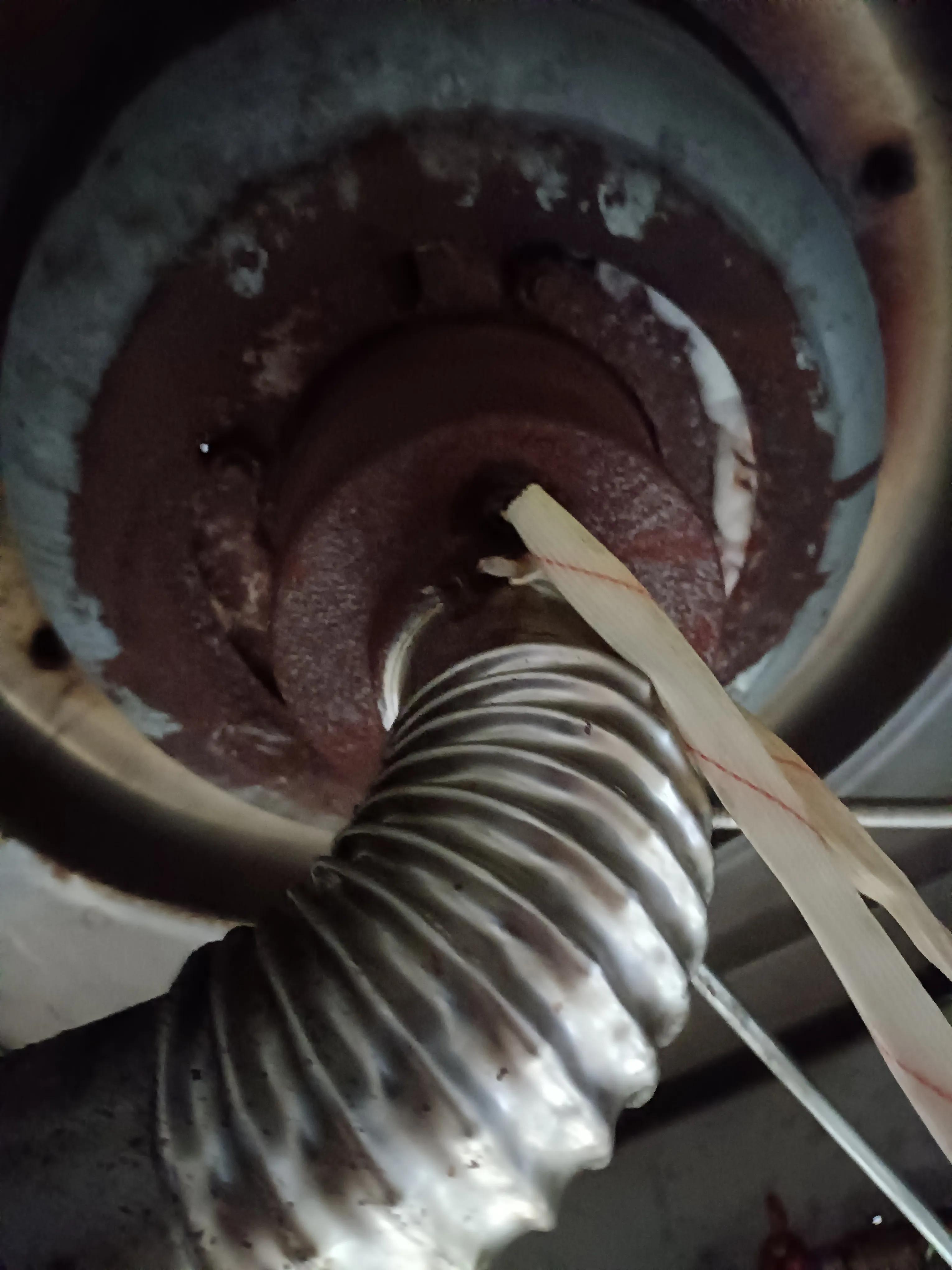 煤气灶打不着火要更换哪个器材,煤气灶换新小炉盖打不着火