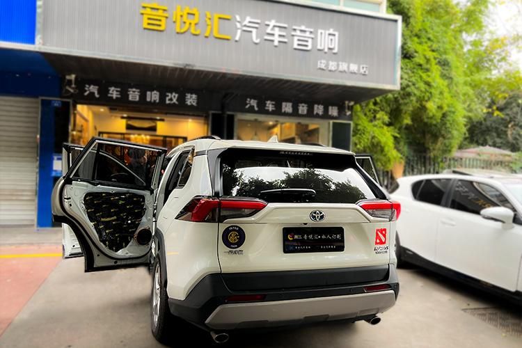 荣放rav4改装音响广西店,泉州荣放rav4音响改装