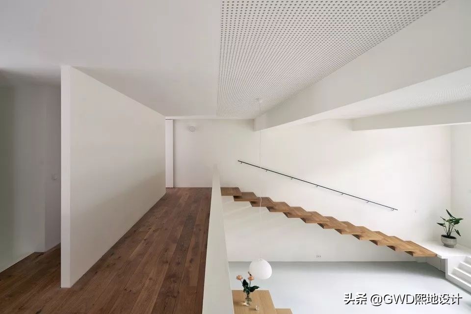 盘点那些设计错误的楼梯,关于楼梯的设计