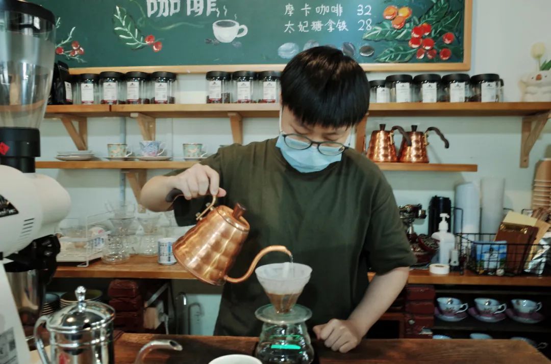 国内这个神仙街区,据说会让人得潮人恐惧症