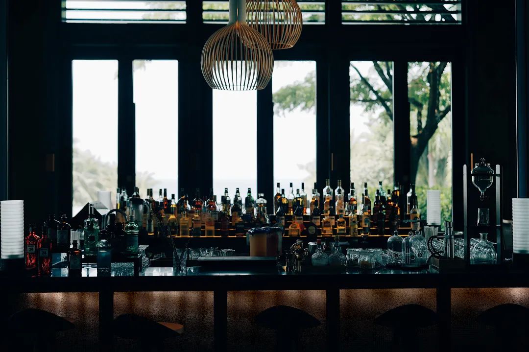 三亚必吃的酒店,三亚酒店亲子游必住酒店