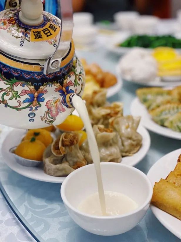 在这座岭南小城，喜欢广西和喜欢广东的都不会沉默