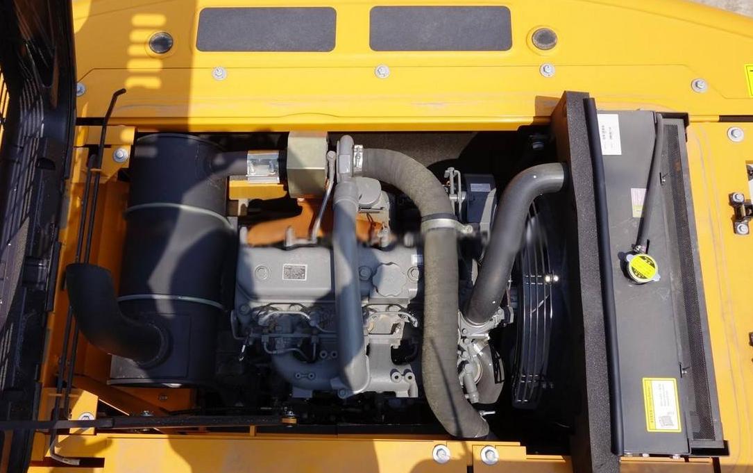 挖掘机发动机中国能造吗,国产挖掘机用什么发动机