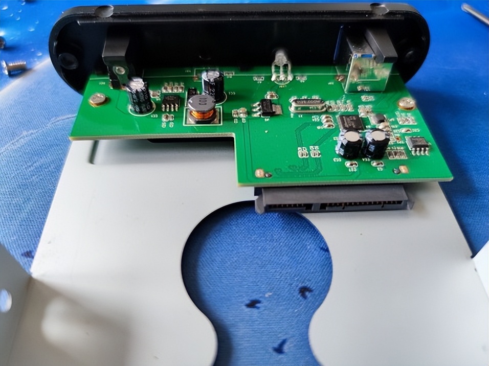 电脑更换新硬盘拷贝旧硬盘系统,电脑更换硬盘的步骤