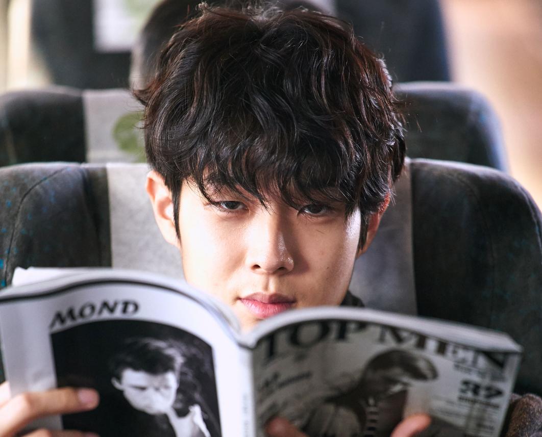 网评10部必看的神级韩国电影,网评10部必看的神级韩国片