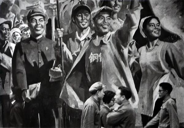 七十年代有高清照片吗,70年代的照片和现在做对比