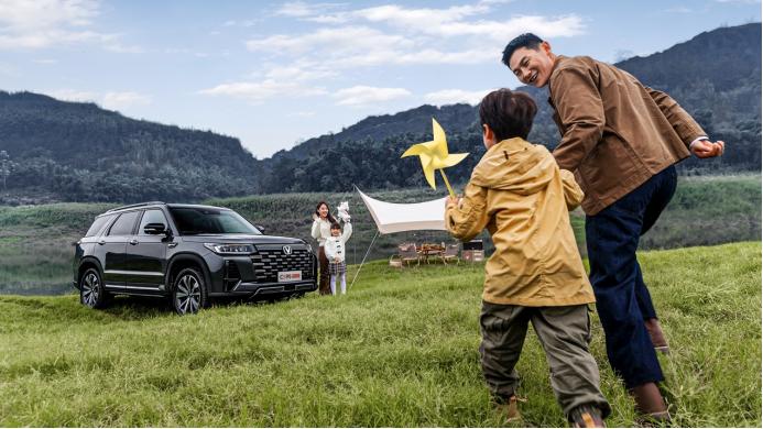 长安unik对比长安cs95plus,长安cs95plus跟哈弗h9越野对比