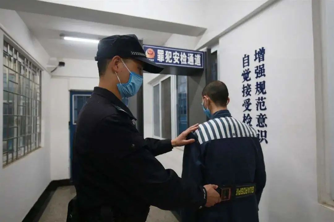 监狱狱警危险吗,监狱狱警好不好