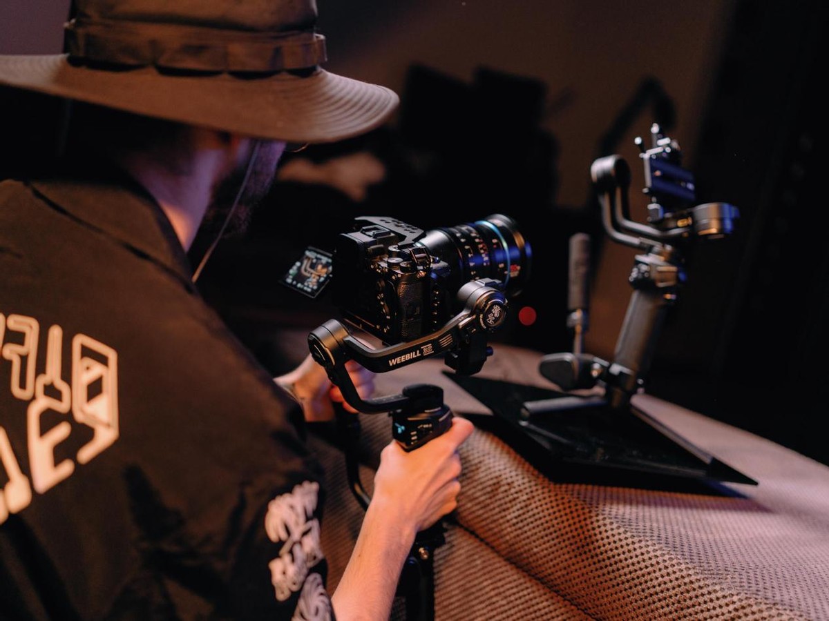 智云weebill3s竖屏拍摄如何切换,智云weebill3视频和拍照切换