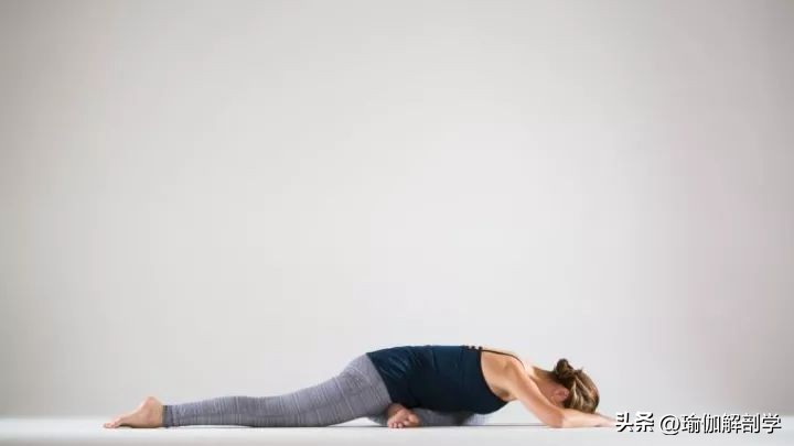 5个小动作学起来瘦腰瘦腿瘦全身,动图示范在家练的瘦腰瘦腿动作