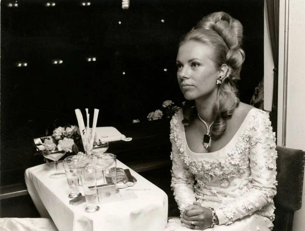 伊丽莎白泰勒十大珠宝,伊丽莎白泰勒古董首饰