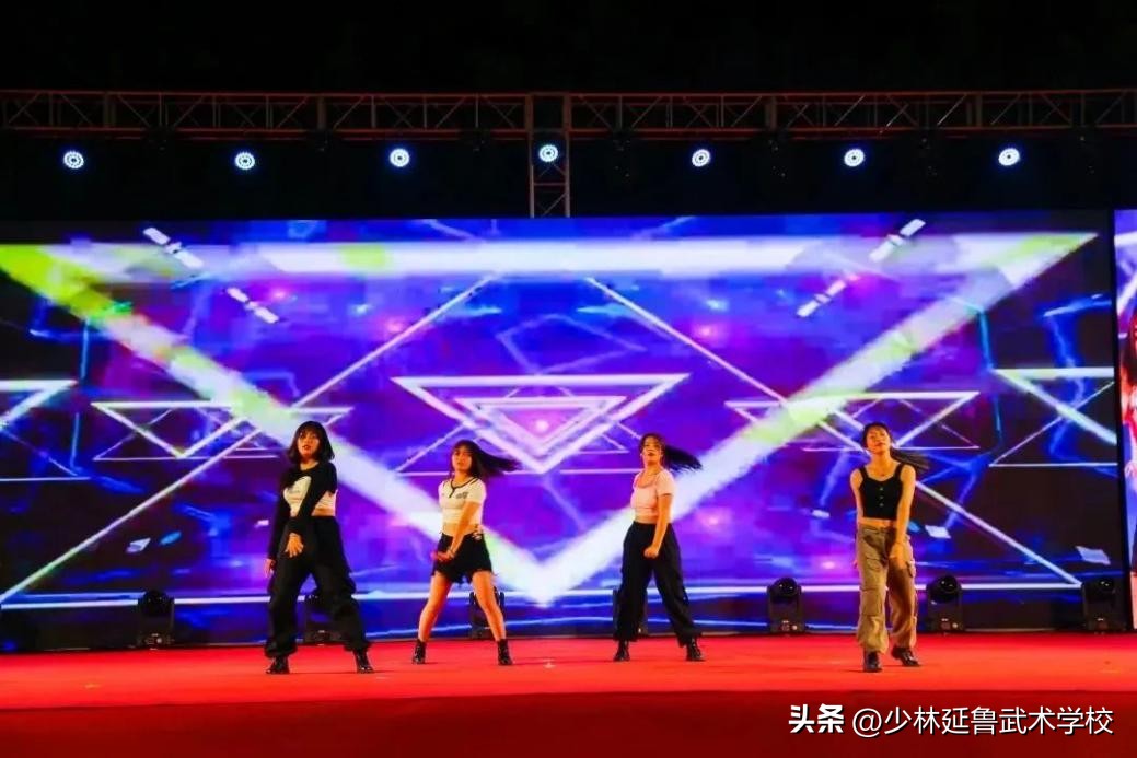 美！弘武中专“盛宴”欢送2023届毕业生！