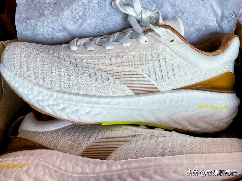 哪款国产跑鞋比较好,国产跑鞋到底哪家更值得入手