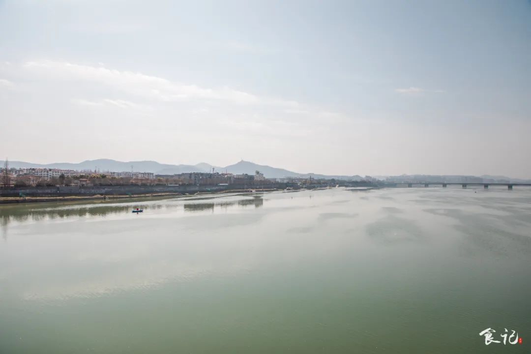 这座桥有超过400年的历史,襄阳的第一座桥