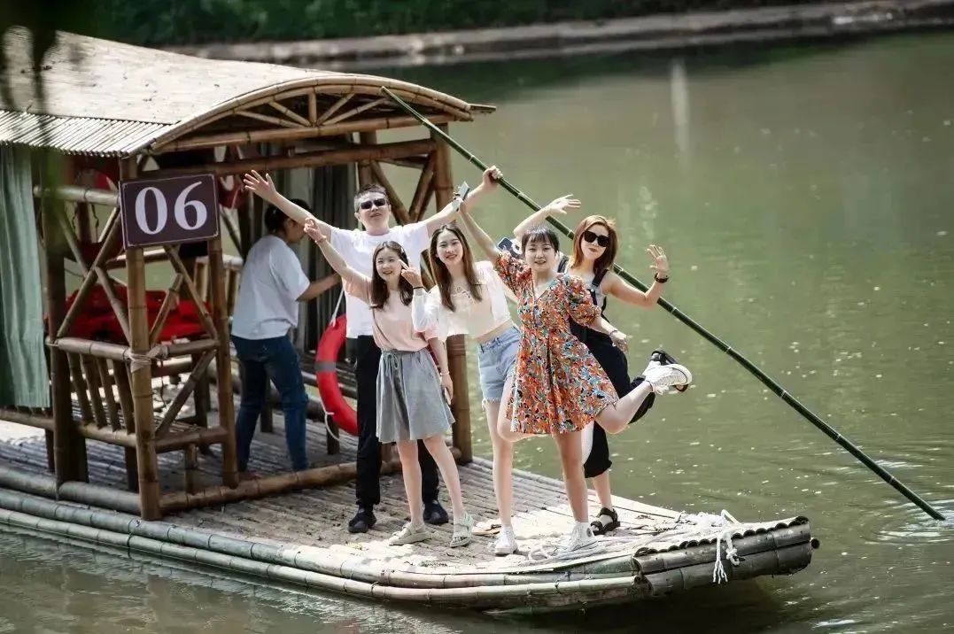 最适合雨天去玩的宝藏地,在水里寻宝的体验