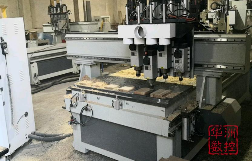 数控门扇自动加工生产线生产厂家,数控开料机生产木门