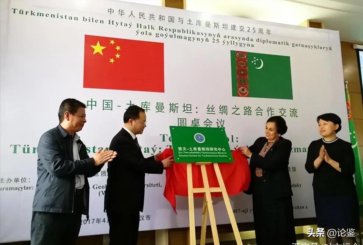 沙漠中的香格里拉：土库曼斯坦有多豪？医疗教育住房全部免费