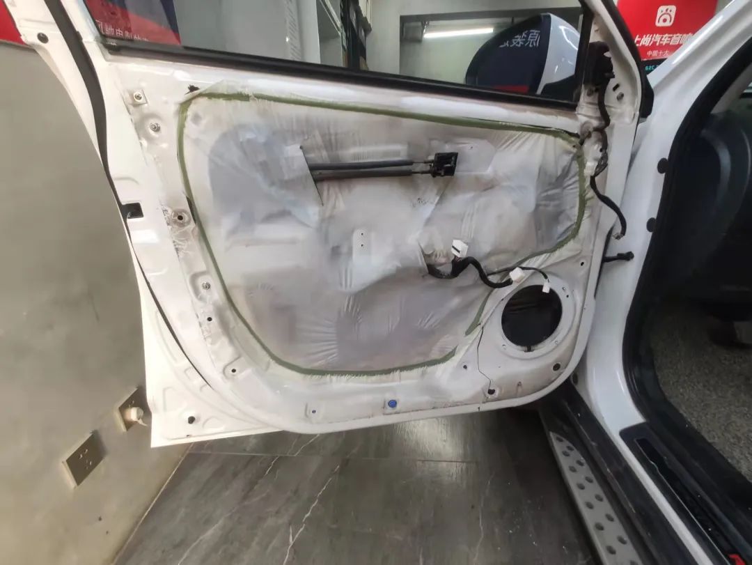 起亚智跑音响怎么改装效果好,起亚智跑改装柏林音响