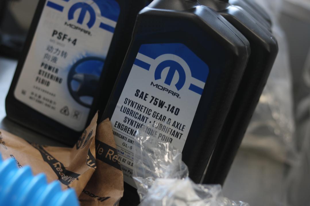 报废2.0t牧马人翻新,老款牧马人翻新大整备