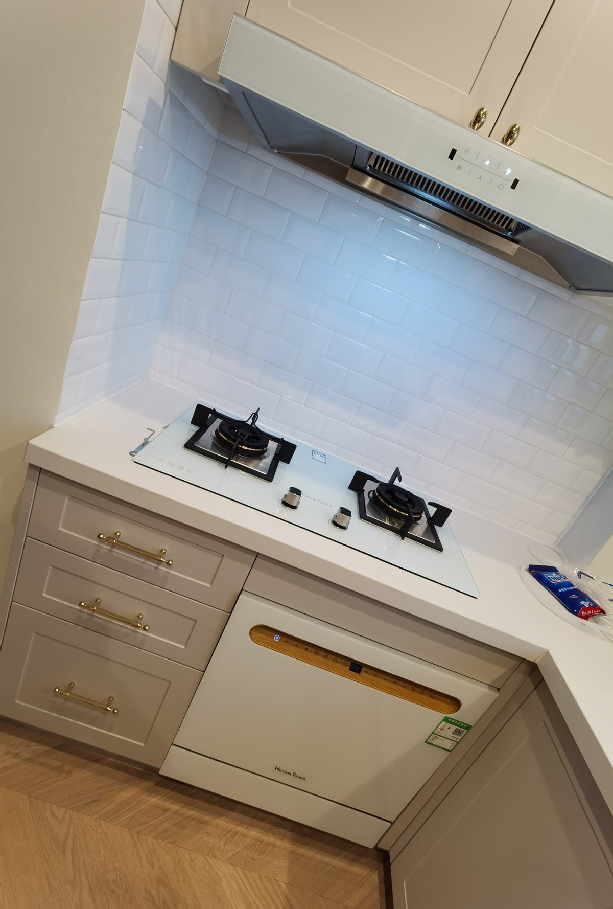 油烟机侧吸和集成灶哪个好用,油烟机用侧吸好还是集成灶好