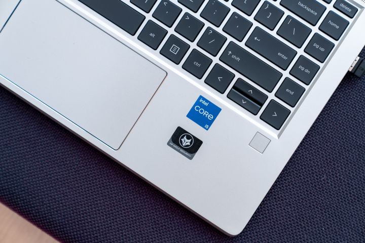 惠普战66i5集显评测,惠普战6615.6锐龙版