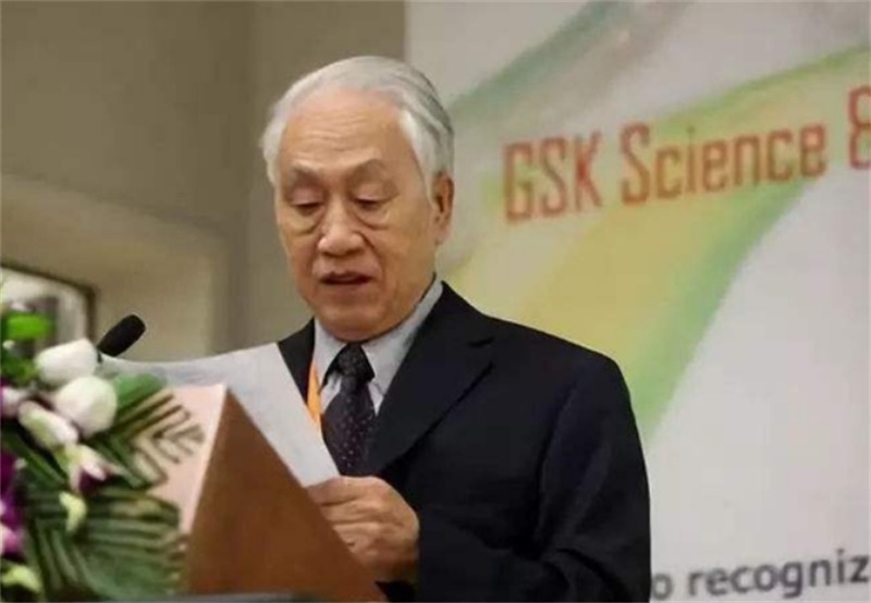 张亭栋：独创*霜砒**治疗法，让人匪夷所思，他却让世界感受中医魅力