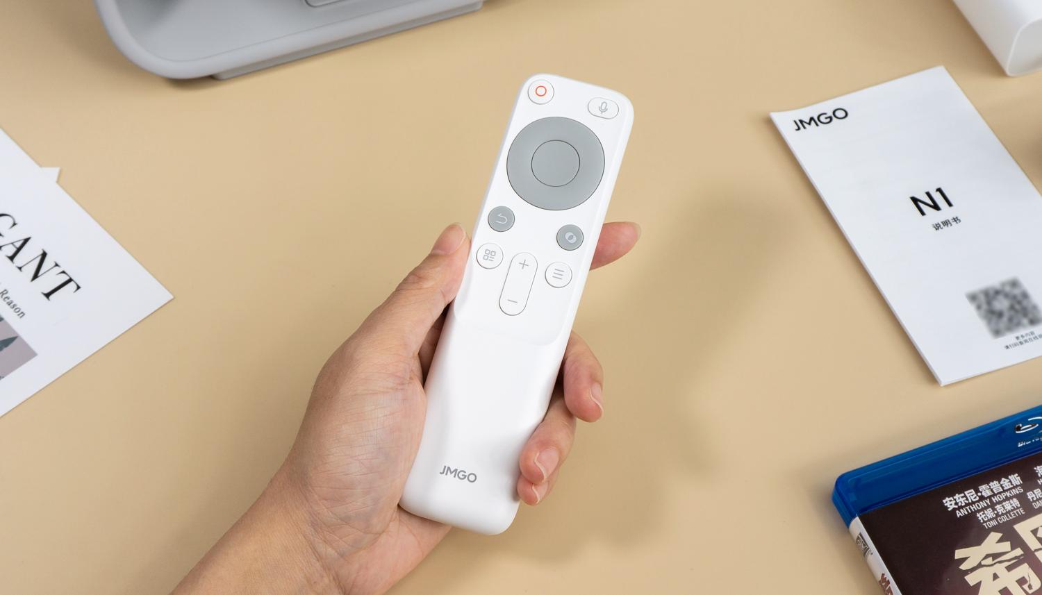 为什么说坚果n1是卧室投影仪,坚果n15.6米投影