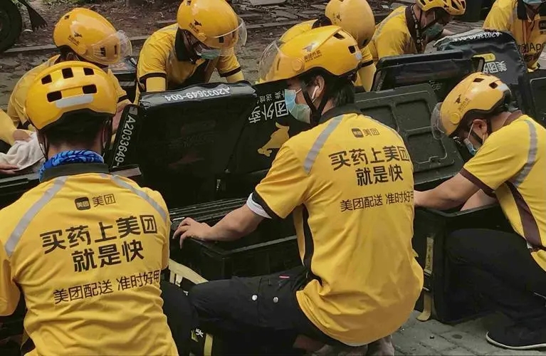 当代啃老年轻人现状,深度还原当代年轻人啃老