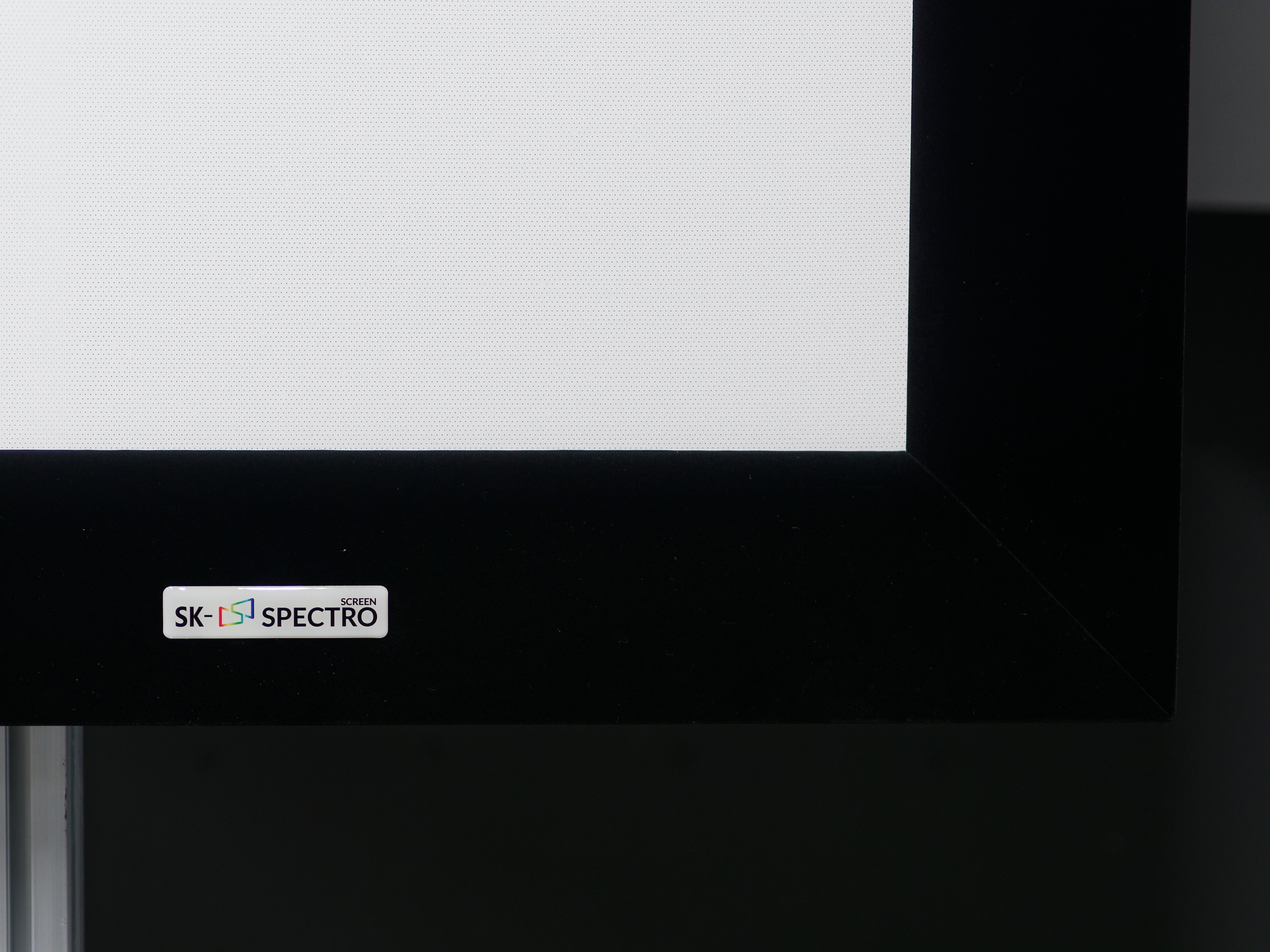 【鉴赏】Spectro（斯贝特仑投影幕）SP150FRTW-P140：充分展现韩国一线品牌的卓越品质