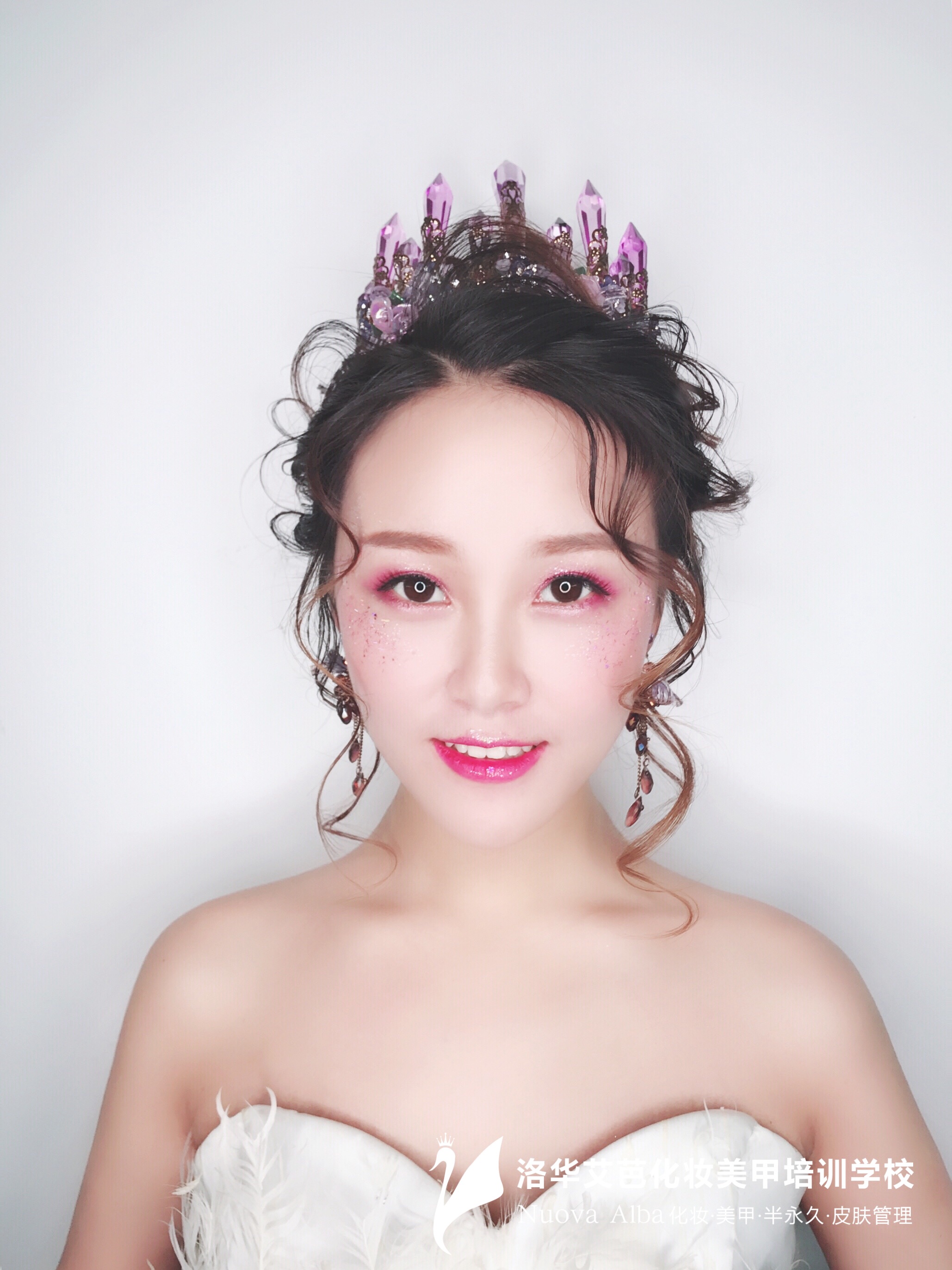 女生学化妆有前途吗,女孩子学化妆有前途吗好找工作吗