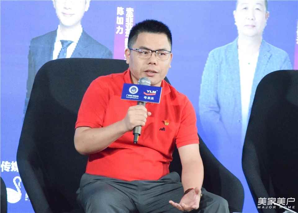 高端木门实木定制,一站式木门整木定制家居