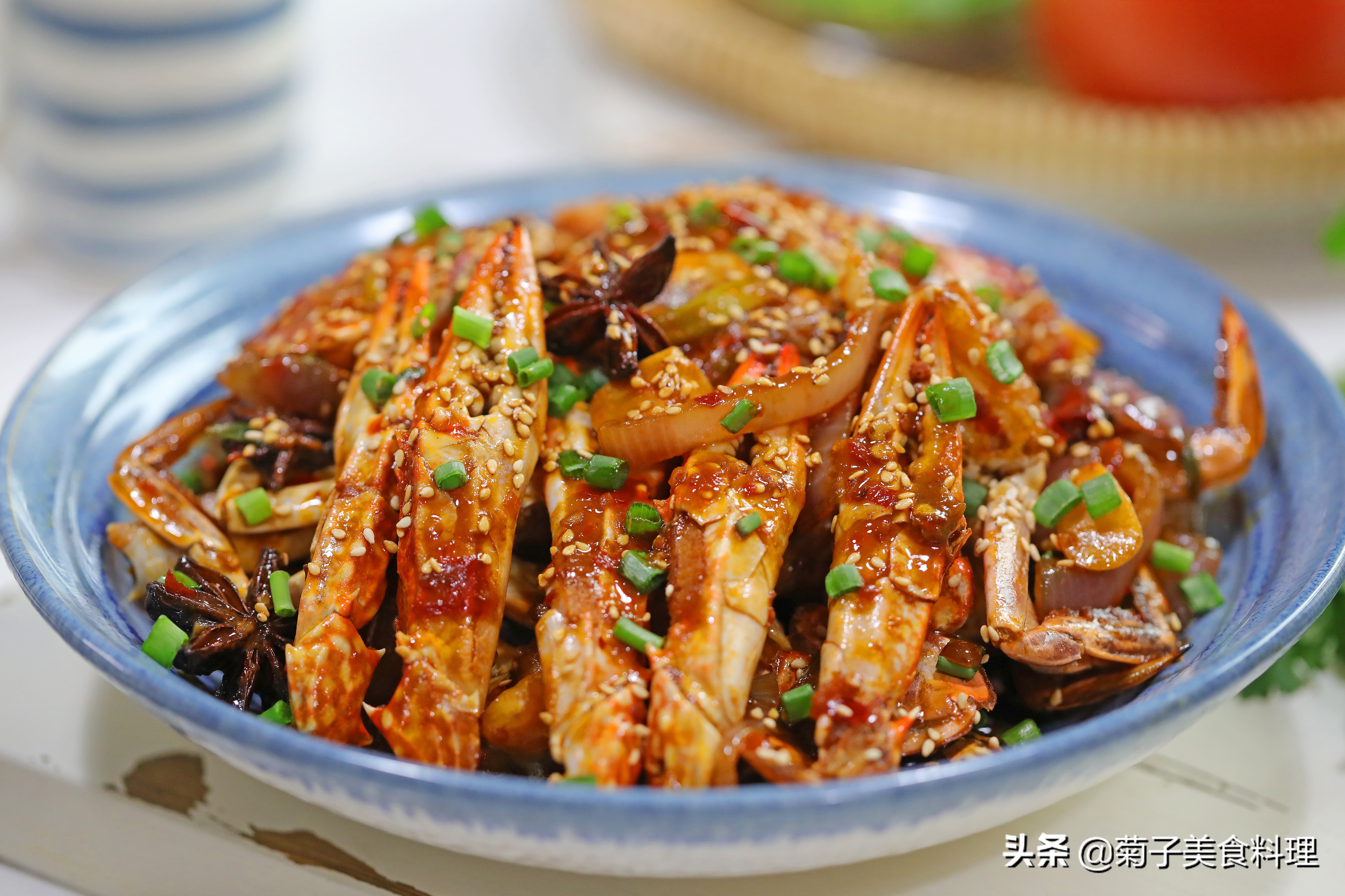 除夕年夜饭10道吉祥菜要端上桌,年夜饭必备的二十道菜五福临门