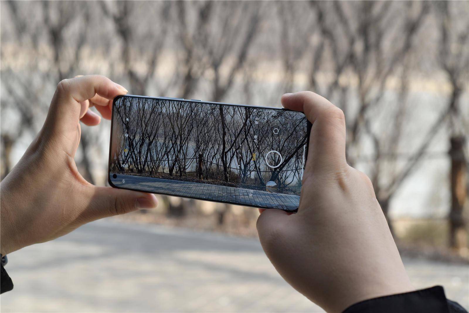 哈曼卡顿小米11s,小米11哈曼卡顿选哪个