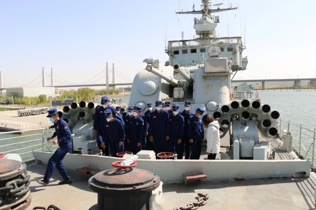 五一劳动节的过程步骤怎么写,五一劳动节要怎么过