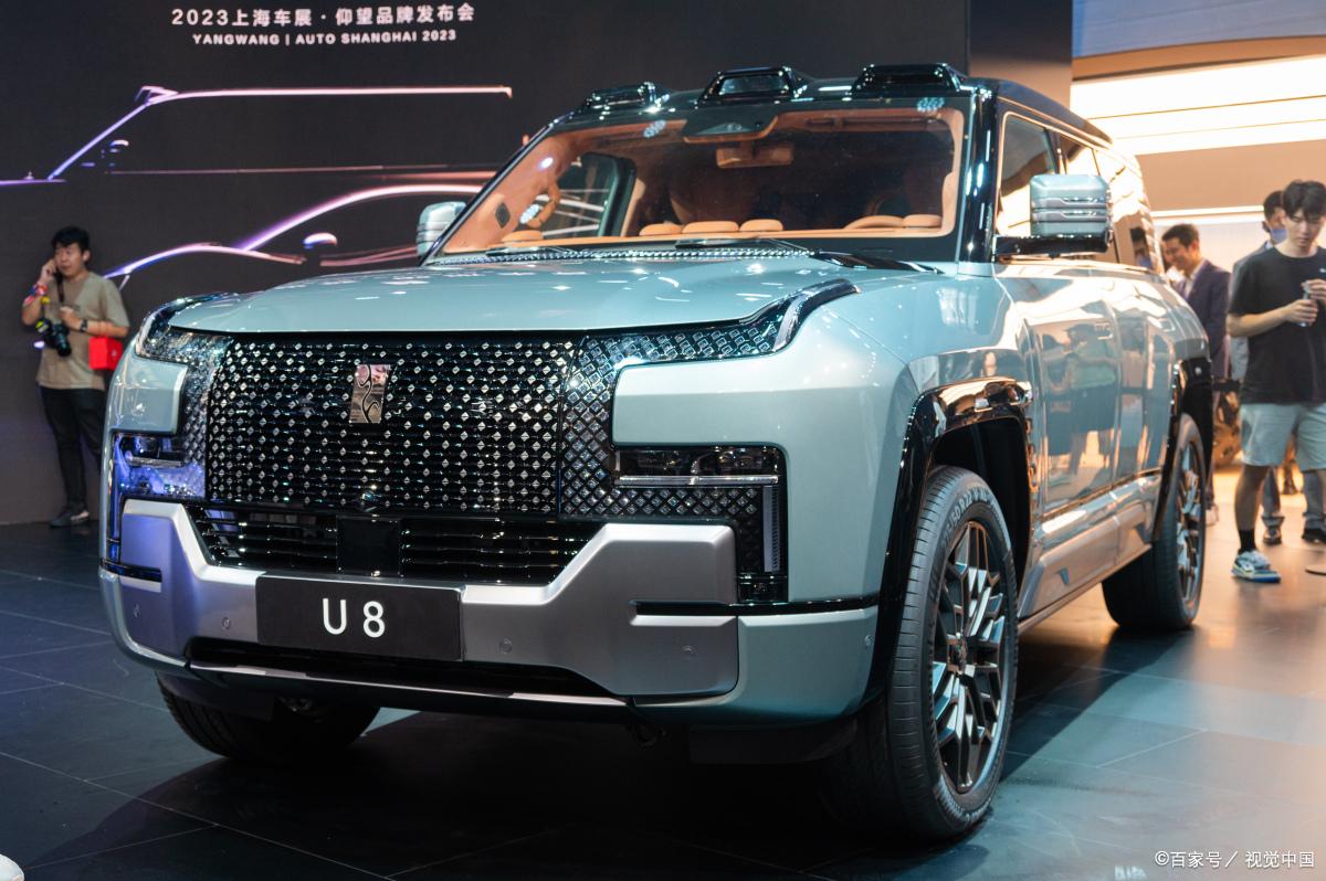 比亚迪仰望u8是油电混合的吗,比亚迪仰望u8在中东的消费市场