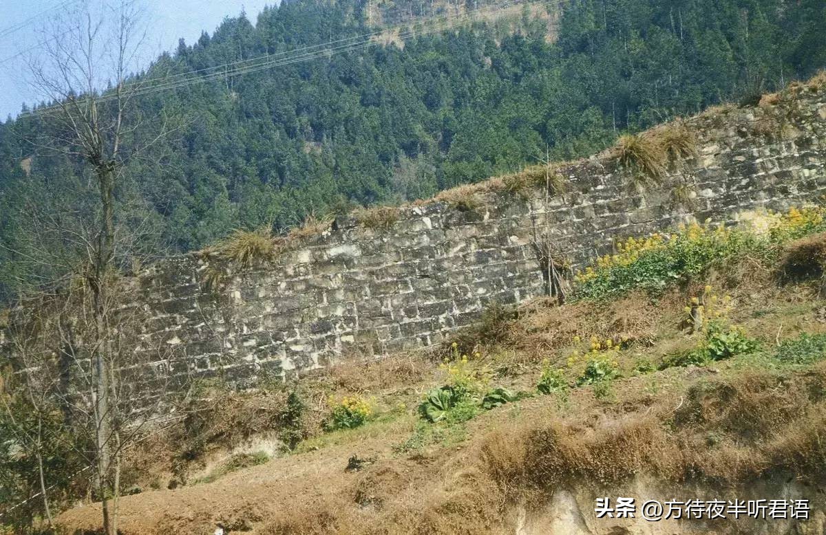 秭归古建筑像徽派风格,梦回三峡完整版