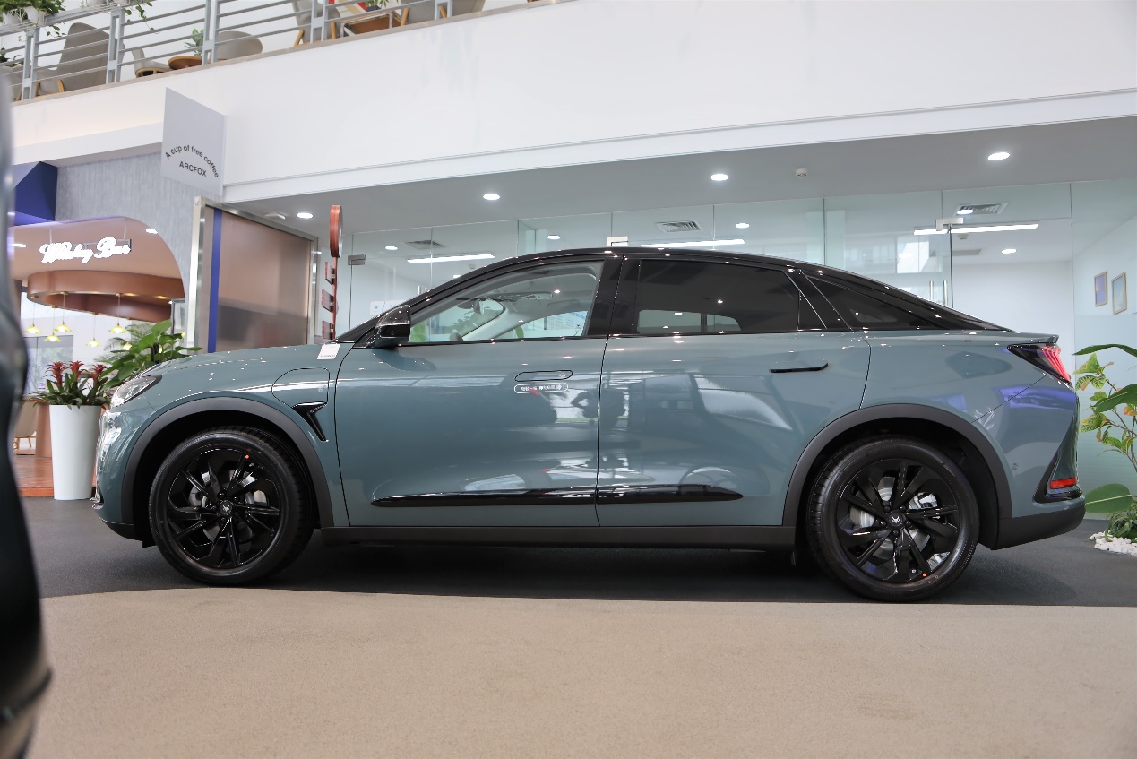 极狐阿尔法s森林版优惠落地价,极狐阿尔法s森林版525e落地