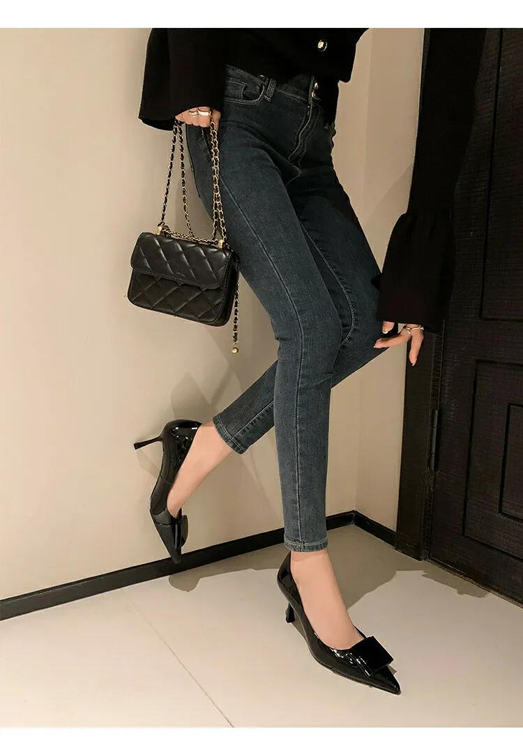 巴黎时装秀中国绿胶鞋,巴黎国际时装大赛