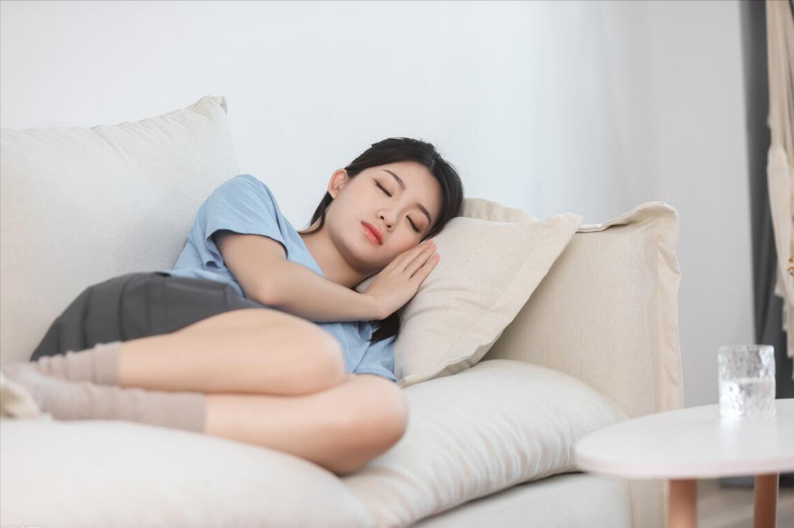 护肤分享每天十分钟让你皮肤白嫩,日常护肤小知识蜂蜜牛奶