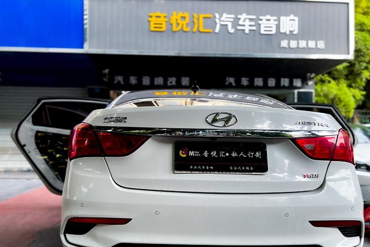 成都现代名图改装升级丹麦绅士宝汽车音响-搭配超低音单元