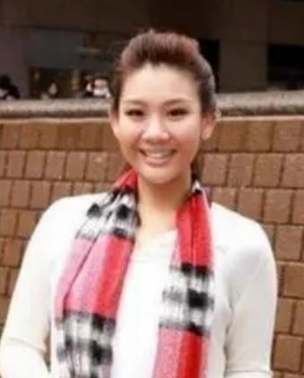 郑欣宜助阵郑少秋视频,郑欣宜郑少秋修复关系