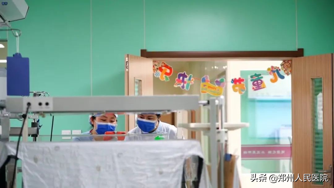 黄疸指数260有没有必要住院照蓝光,婴儿黄疸蓝光治疗孩子痛苦吗