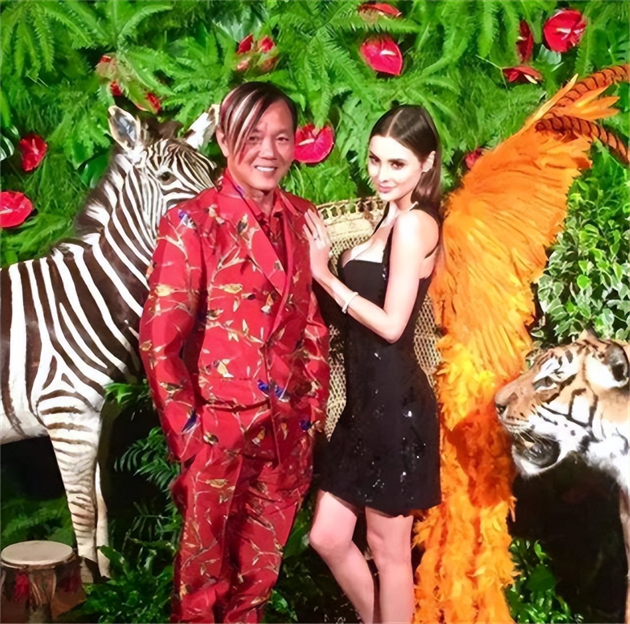 澳门赌王洪永时：一口气买30台劳斯莱斯，还娶外国模特为妻