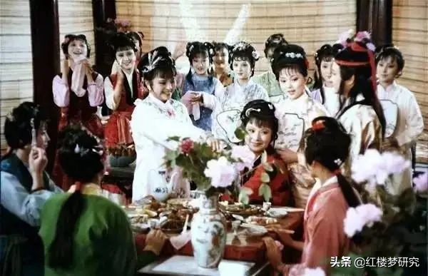 红楼梦深度解析女权,红楼梦是女权主义吗