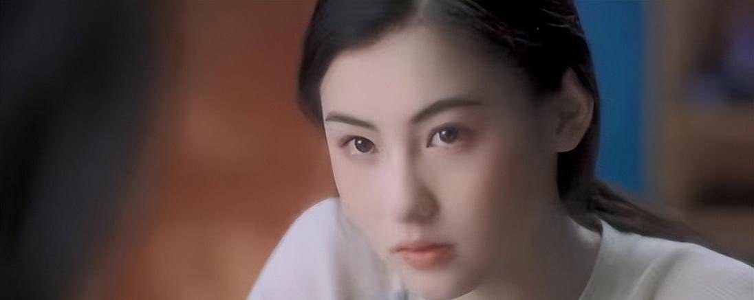 43岁女明星面容老态,被岁月催老容颜的十位女星