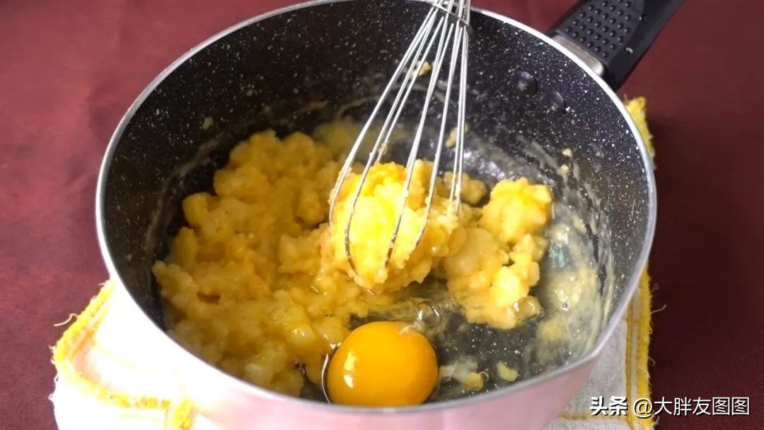 酥皮奶油泡芙的做法烤箱,做泡芙酥皮的手法练习视频